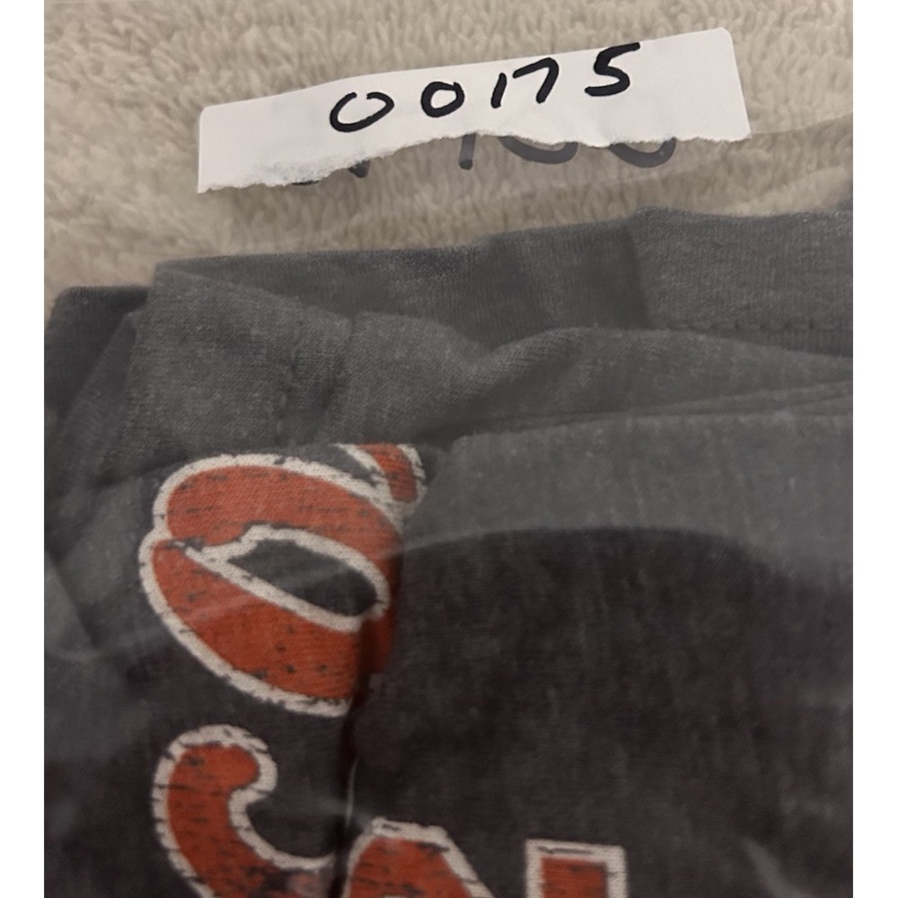 Boise State University Broncos Men's Extra Large Gray Buster Bronco Logo T-Shirt - Picture 6 of 6